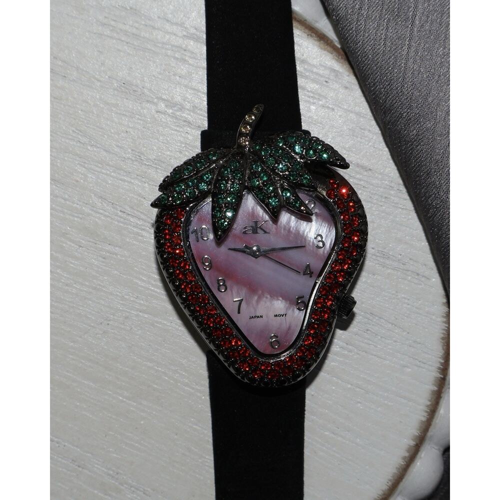 Vintage Anne Klein Strawberry Shape Pink Mother Of Pearl Dial Watch 38.94G